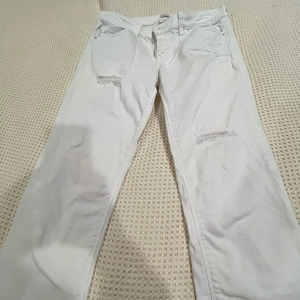 Sneak Peak brand‎ distressed white boyfriend jeans